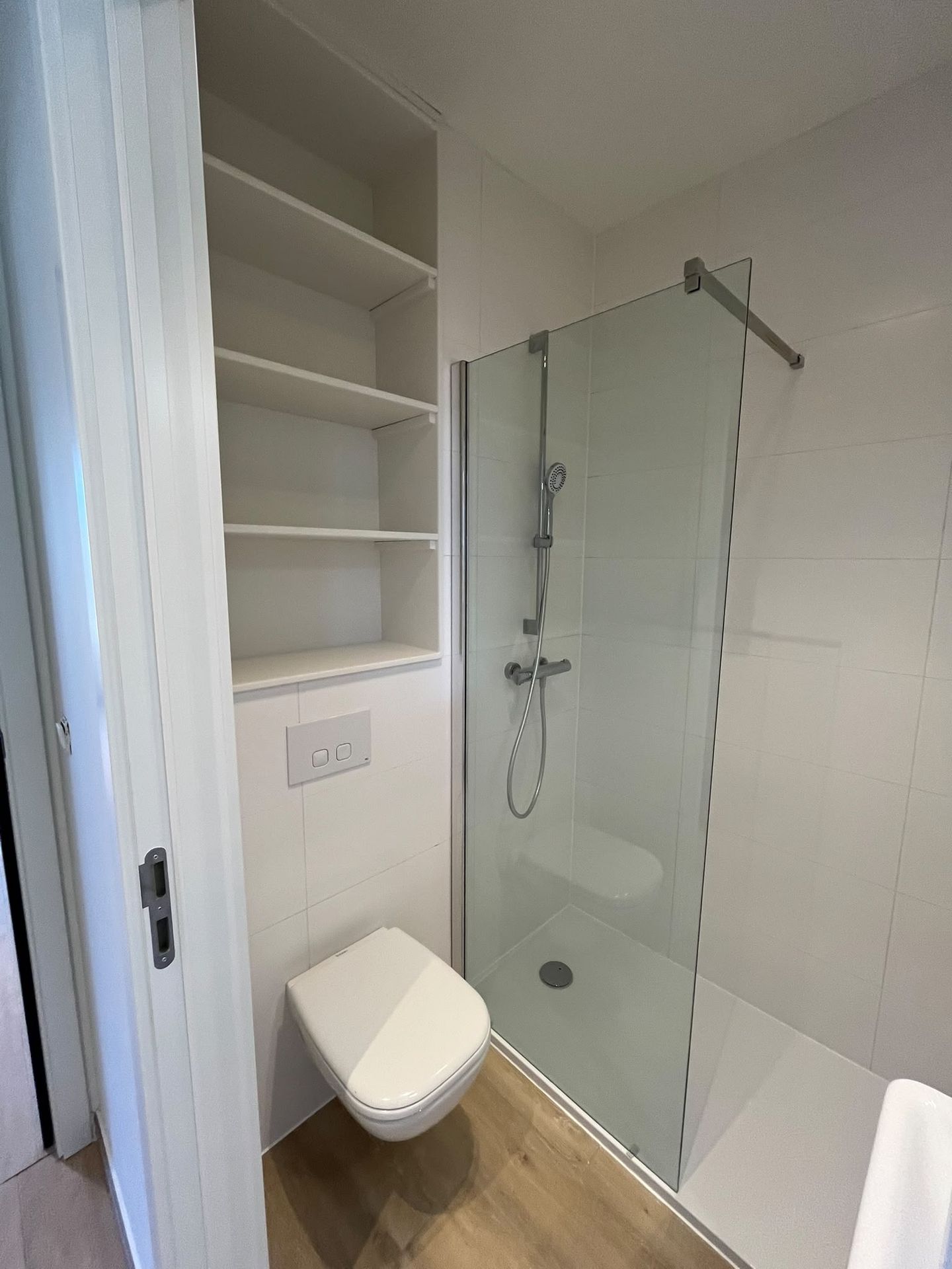 Superior bathroom